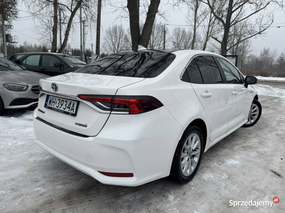 Toyota Corolla 18 HSD LPG Vat 23 Salon Ast elektryczne lusterka Otwock Mały