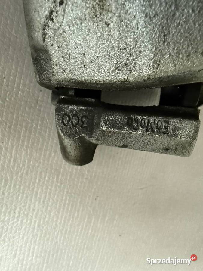 Zacisk hamulcowy jarzmo Ford Focus mk3 prawy Kolbuszowa Dolna