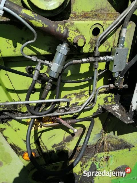 CLAAS 46 Zawory siłowników klapy Części do maszyn budowlanych Bielsko-Biała