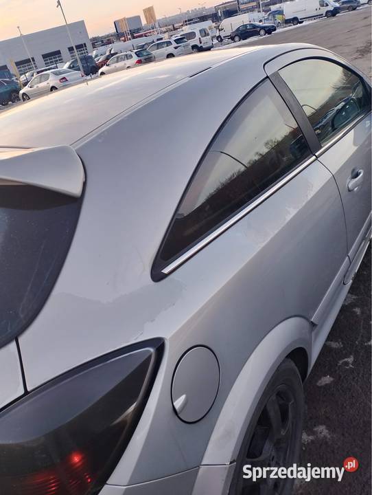 Opel astra GTC 19cdti Bixenon Obniżona Przelot