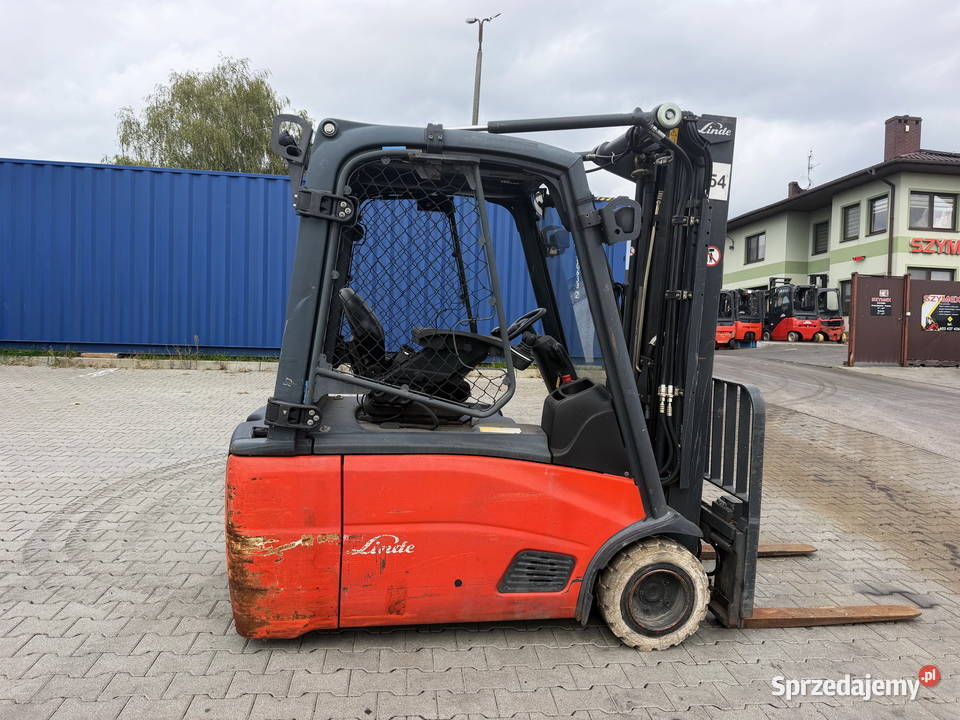 wózek widłowy elektryczny LINDE E20L Triplex Działoszyn