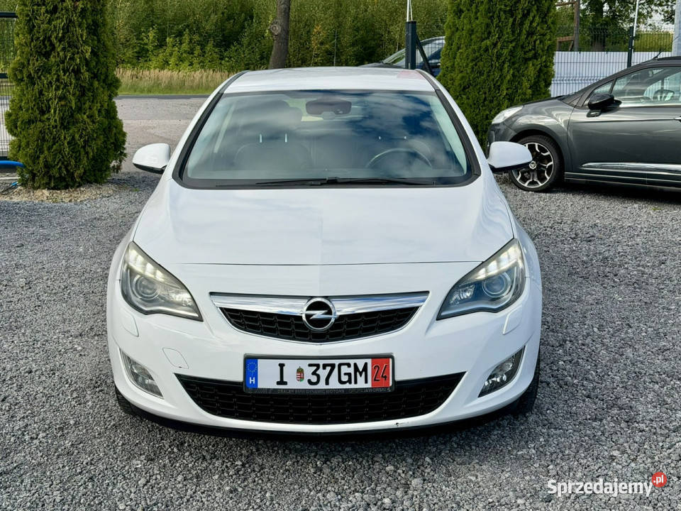 Opel Astra 14T 140 Super Stan Opłacona 174 J możliwa zamiana