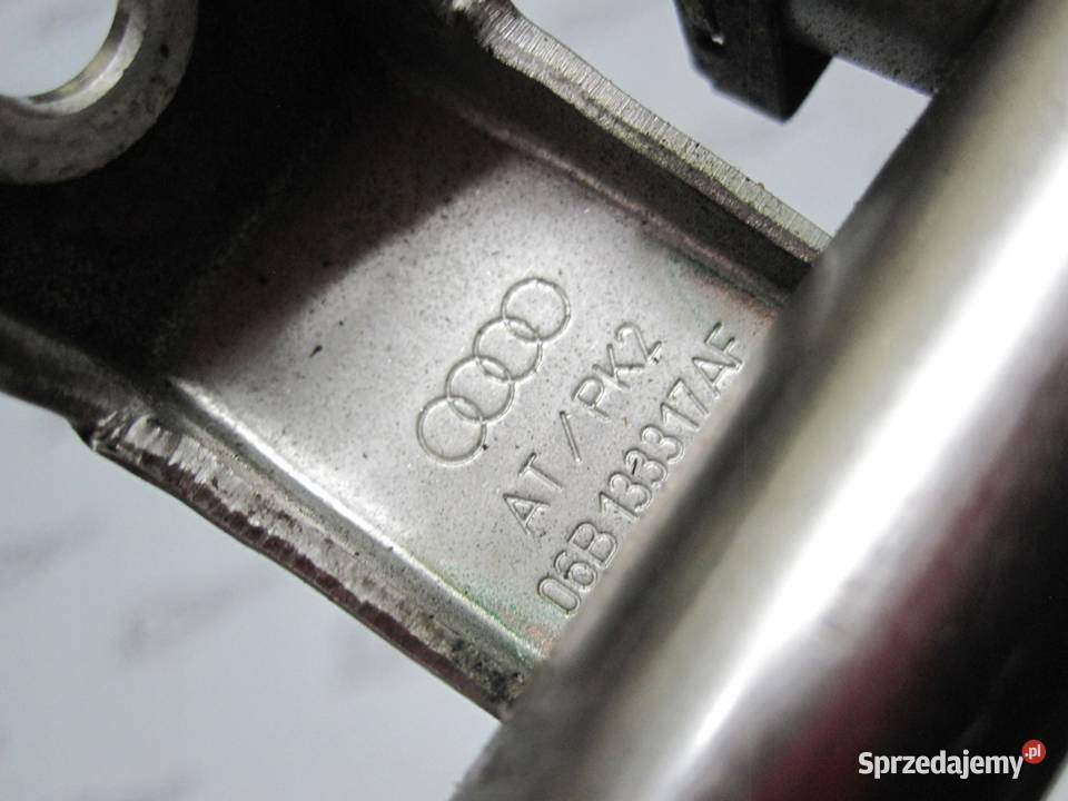 Audi A4 VW 18 TB BFB 163 07r listwa wtryskowa
