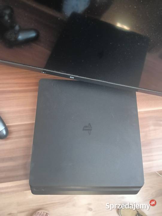 PS4+pad+okulary vr+kamerka+stojak do padów+ładowarki+gry