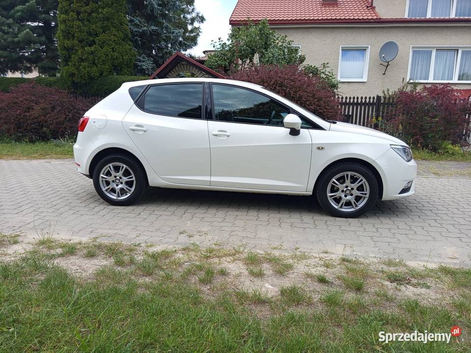 Seat Ibiza z 2015r 16 diesel105 wersja poliftowa Puławy