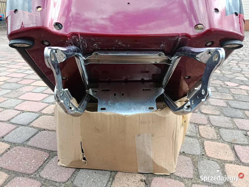 Harley 2013 kufer centralny cvo oparcie Kufry Akcesoria motocyklowe