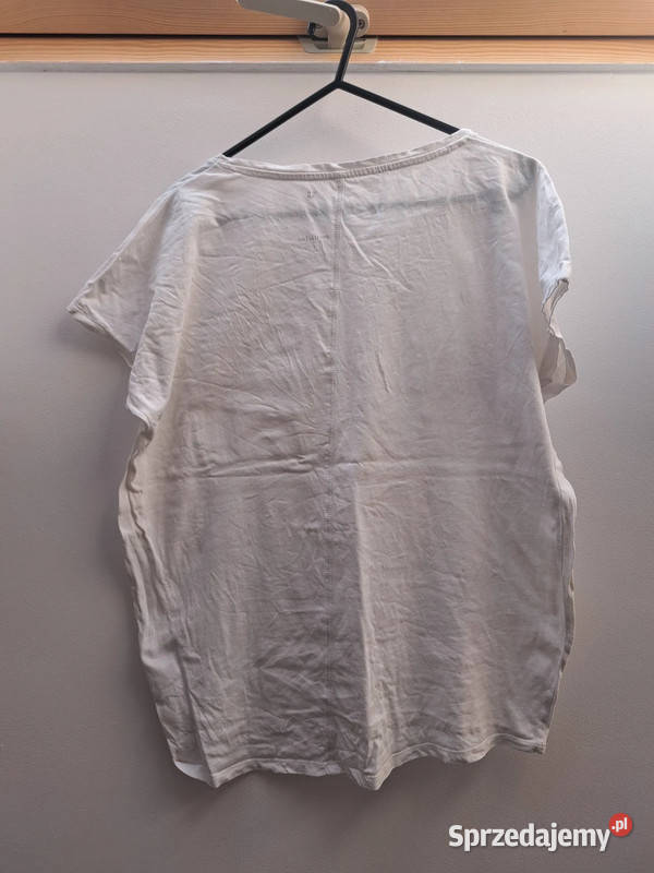 Biała koszulka Medicine z kieszonką rozmiar XS Trąbki Wielkie