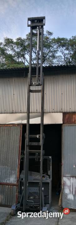 Wózek wysokiego składowania CROWN wielkopolskie