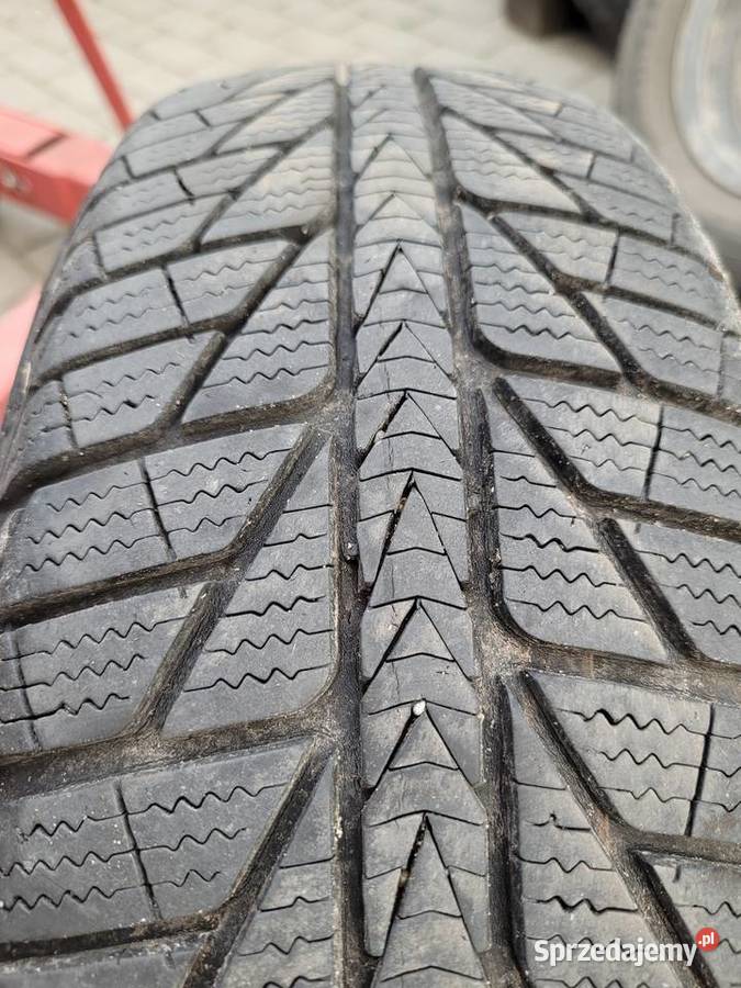 Opona zimowa 175 65 R 14 Snow Tech II