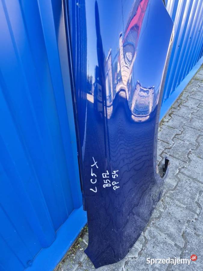 BŁOTNIK PRZÓD PRAWY VW PASSAT B5 FL LC5X Działoszyce