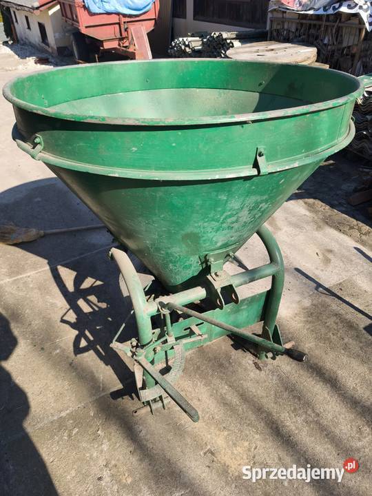 Rozsiewacz do nawozu lejek stożek Nawożenie Boratyn