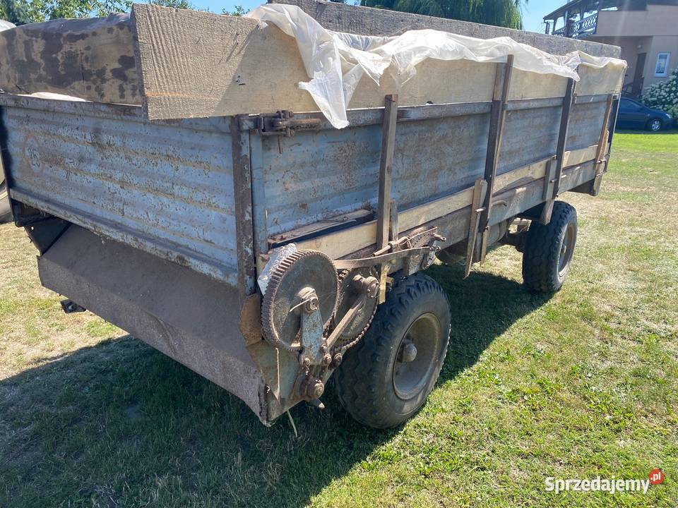 rozrzutnik obornika Dzierzążnia