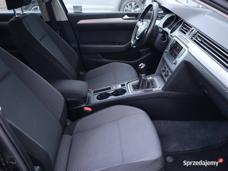 VW Passat 16 TDI 1598cm3 śląskie
