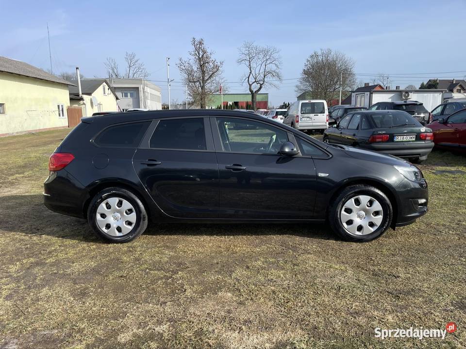 OPEL ASTRA 14b 150000 4/5 Łask