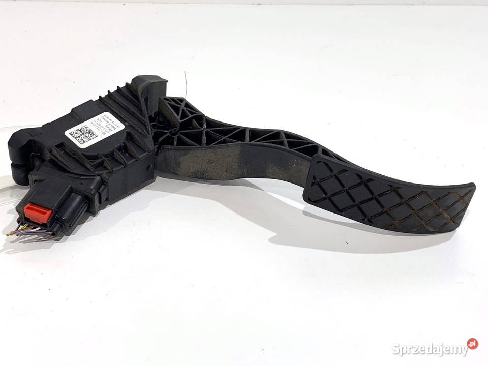 POTENCJOMETR GAZU VW PASSAT B8 5Q1723503H 20 190 osobowe podkarpackie