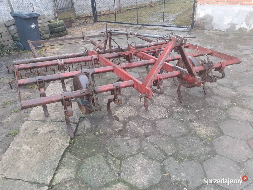 Kultywator z bronami 18 zębów do Ursusa C360 Agregaty Kobiele Wielkie sprzedam