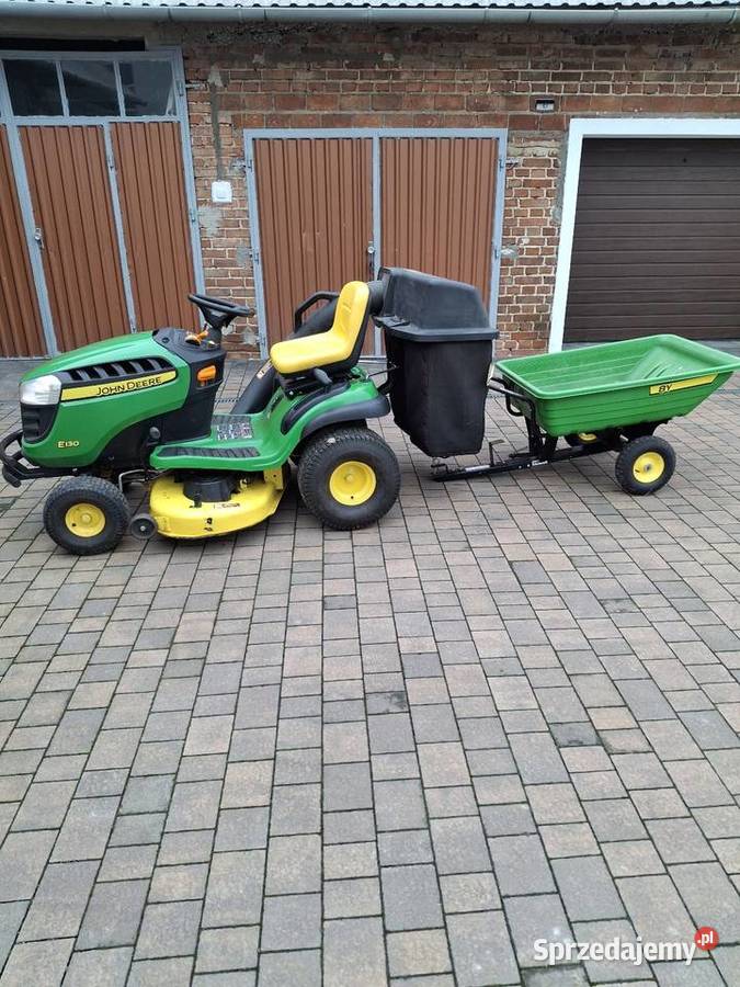 John Deere D130 kosze przyczepka 8Y Tuszyma sprzedam