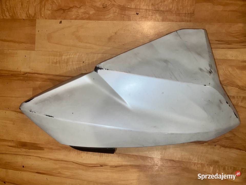 owiewka obudowa boczek prawy Honda NSS 125 FORZA wielkopolskie Ostrów Wielkopolski