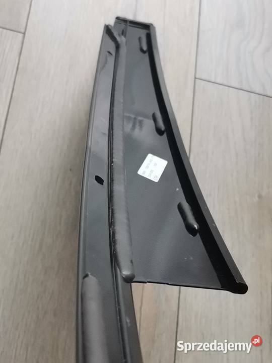 BMW 5 F10 F11 PRAWA OSŁONA SŁUPKA PRZÓD 7209724 Międzychód