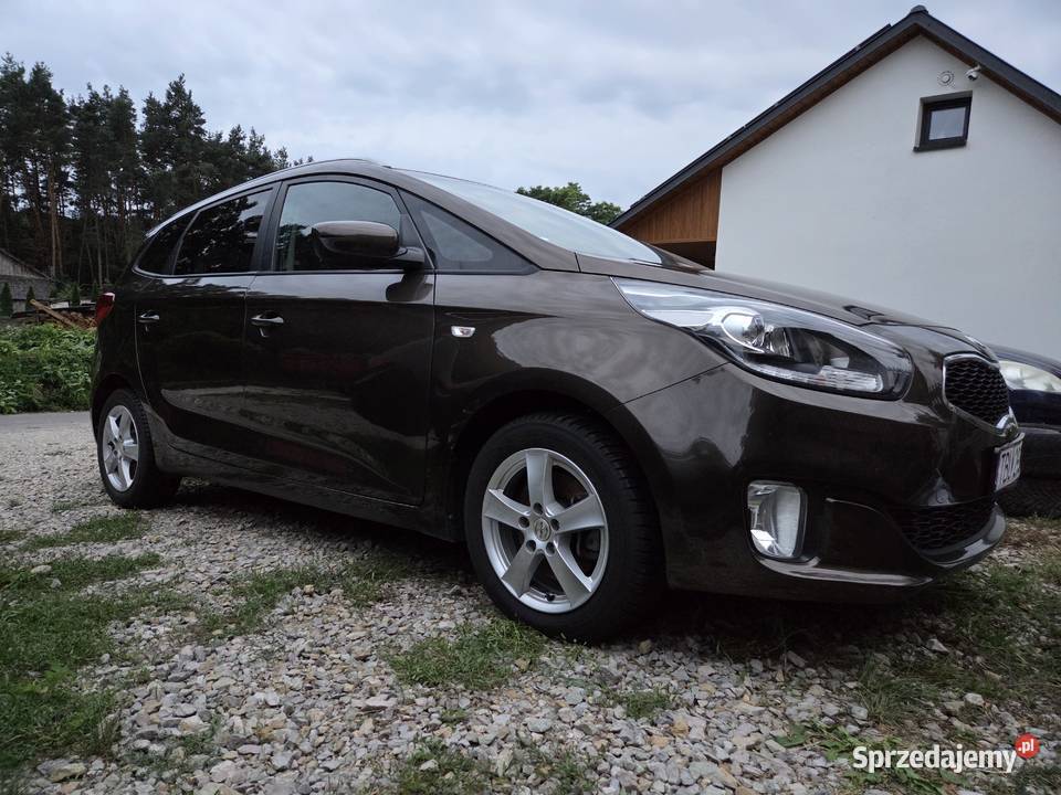 Kia Carens