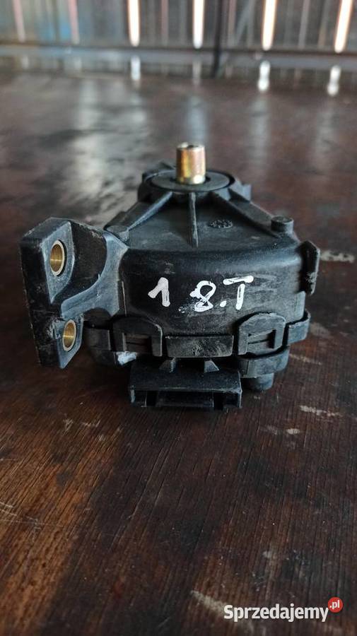 Potencjometr gazu Passat B5 AUDI A6 C5 18T 20 24 Potencjometry Dębica