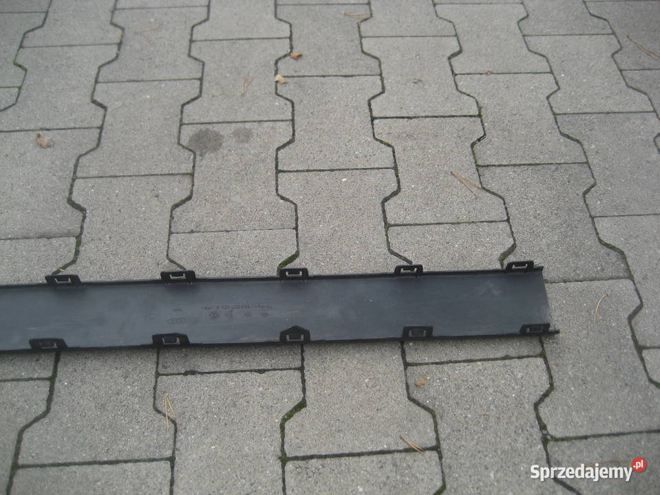 audi 80 b4 sedan 9295r listwa zderzaka tył wielkopolskie