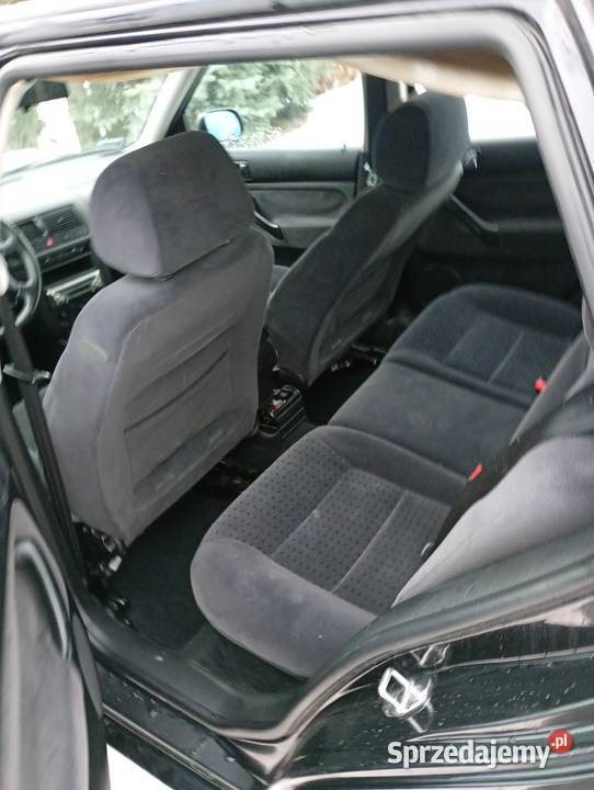 Volkswagen Golf 4 16 gaz sekwencja 5drzwi ładny Łuków