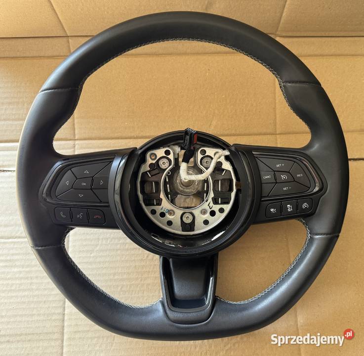 FIAT 500L LIFT KIEROWNICA MULTIFUNKCYJNA ZE Kłodzko