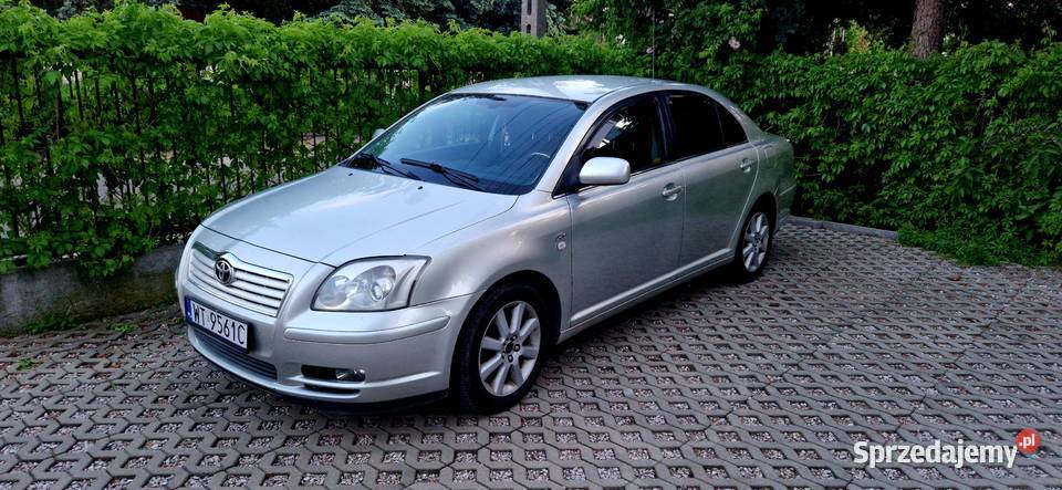 Toyota AVENSIS 2005 Srebrma Stan BD diesel Warszawa