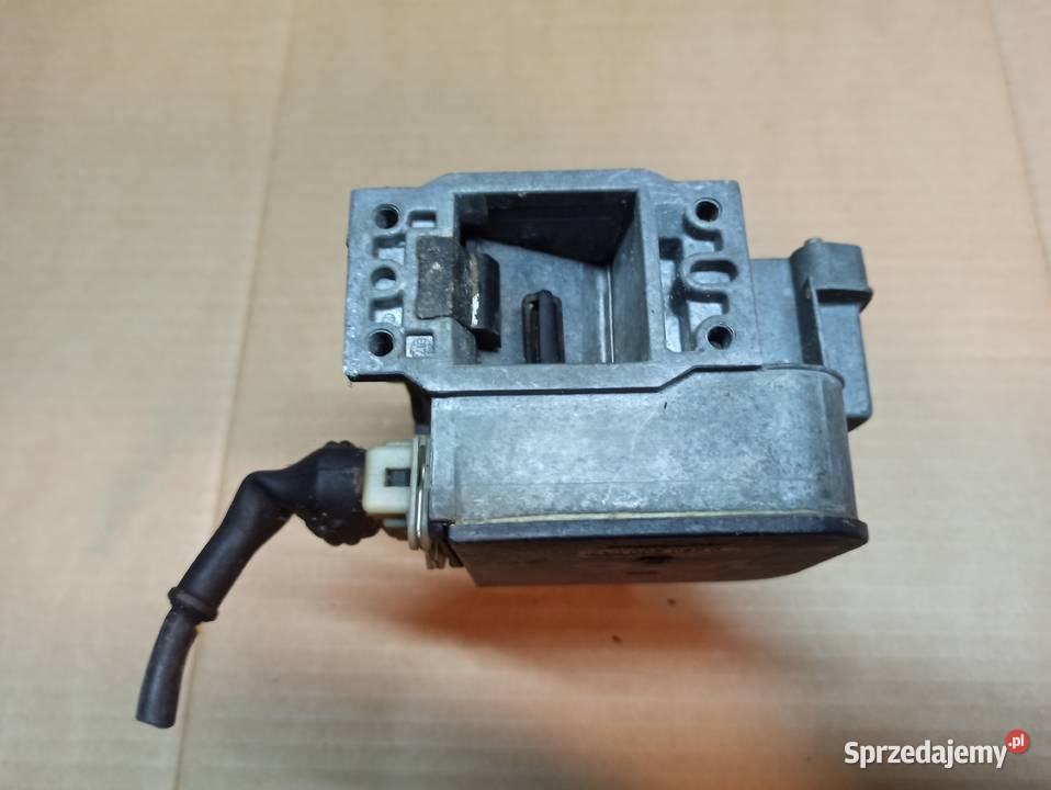 PRZEPŁYWOMIERZ POWIETRZA FORD SCORPIO 28 Bosch