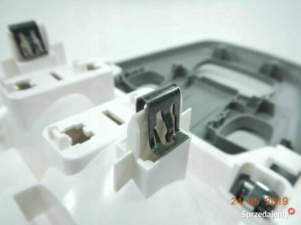 RAMKA OBUDOWA OŚWIETLENIE KABINY JAGUAR STYPE osobowe lubelskie