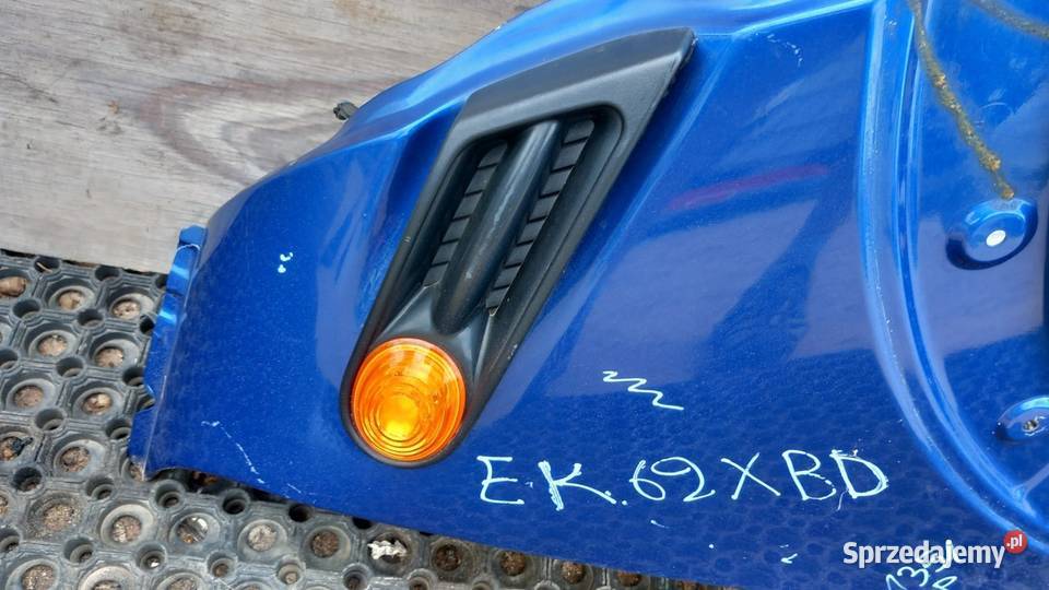 MINI COOPER R56 BŁOTNIK PRZÓD PRAWY A63 osobowe Zbierkowo sprzedam