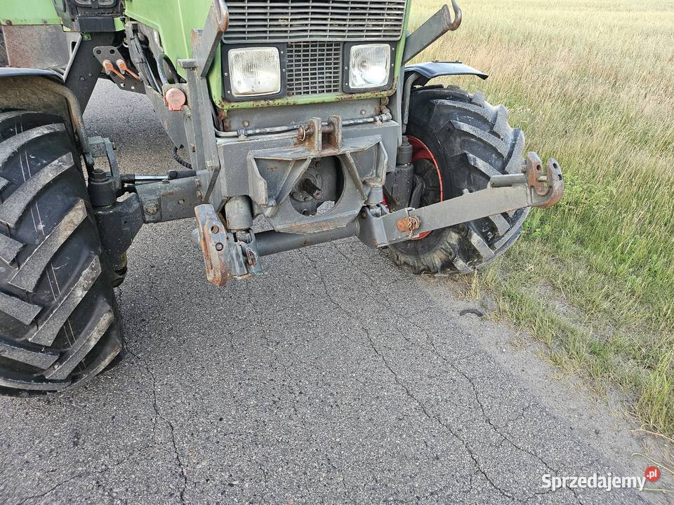 Fendt 305 LS 4x2 Przedni TUZ i WOM Sprowadzony Góra Kalwaria