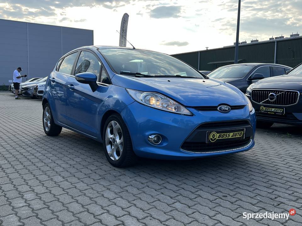 Ford Fiesta 2009 asystent parkowania