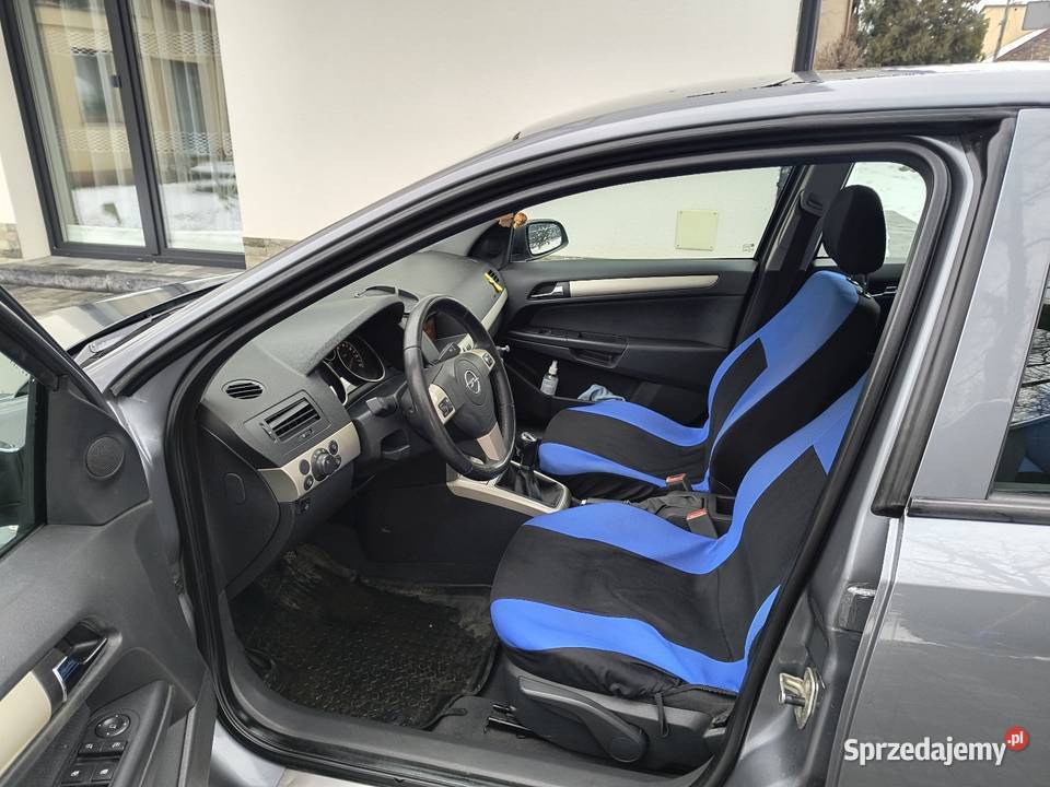 Opel Astra H 16 benzyna z gazem sprzedam