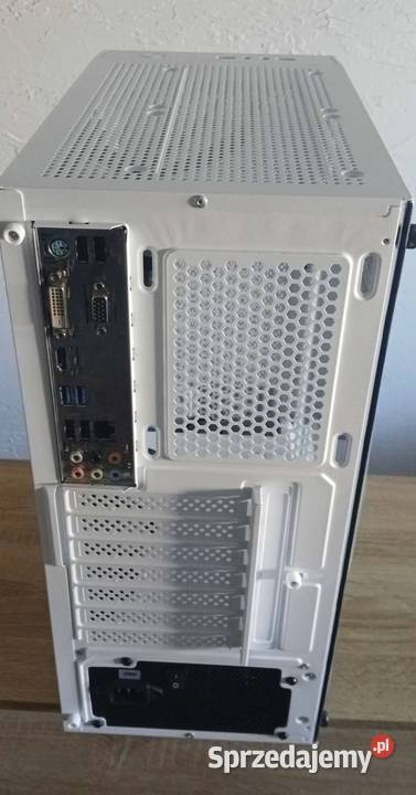 Komputer i54460 GTX 1050 2GB 16GB Liczba rdzeni procesora 4 Kielce