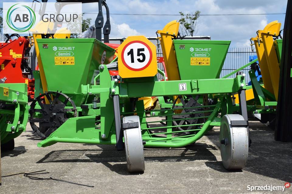 Kopaczka wibracyjna z wyrzutem do tyłu BOMET nieuszkodzony podlaskie