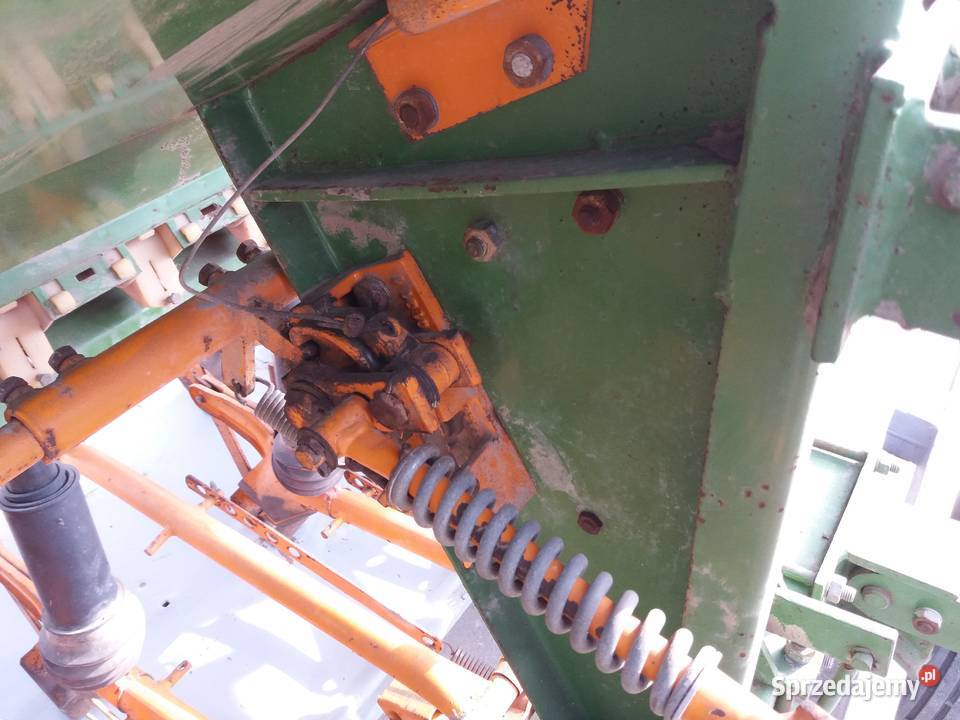 Siewnik Amazone D 7 Super typ 30 z wózkiem