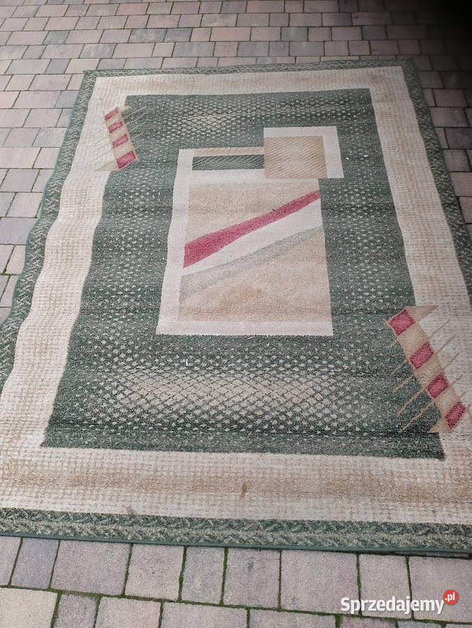 Trzy dywany w komplecie całość Dywany Wasilków