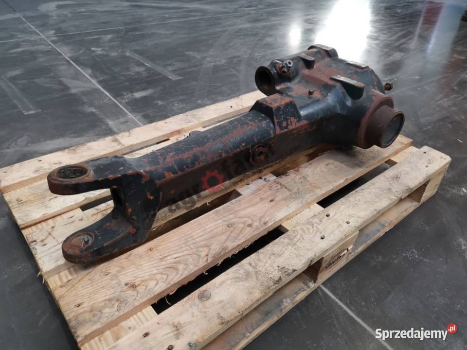 OBUDOWA MOSTU CASE 956 1056 XL 4472453349 Części i osprzęt rolniczy dolnośląskie Byków