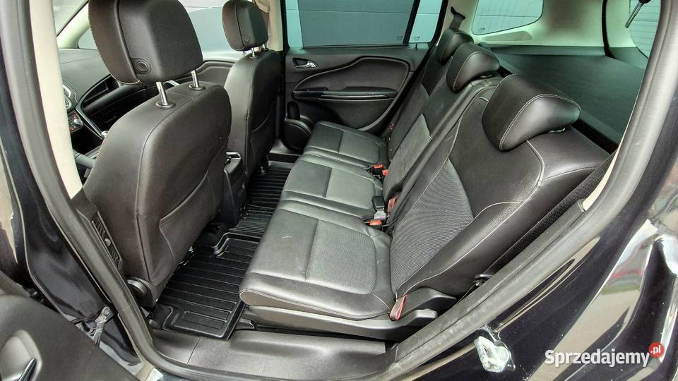 Opel Zafira C 16 CDTi 136 Pełna wyposazenia światła przeciwmgielne Zamość sprzedam