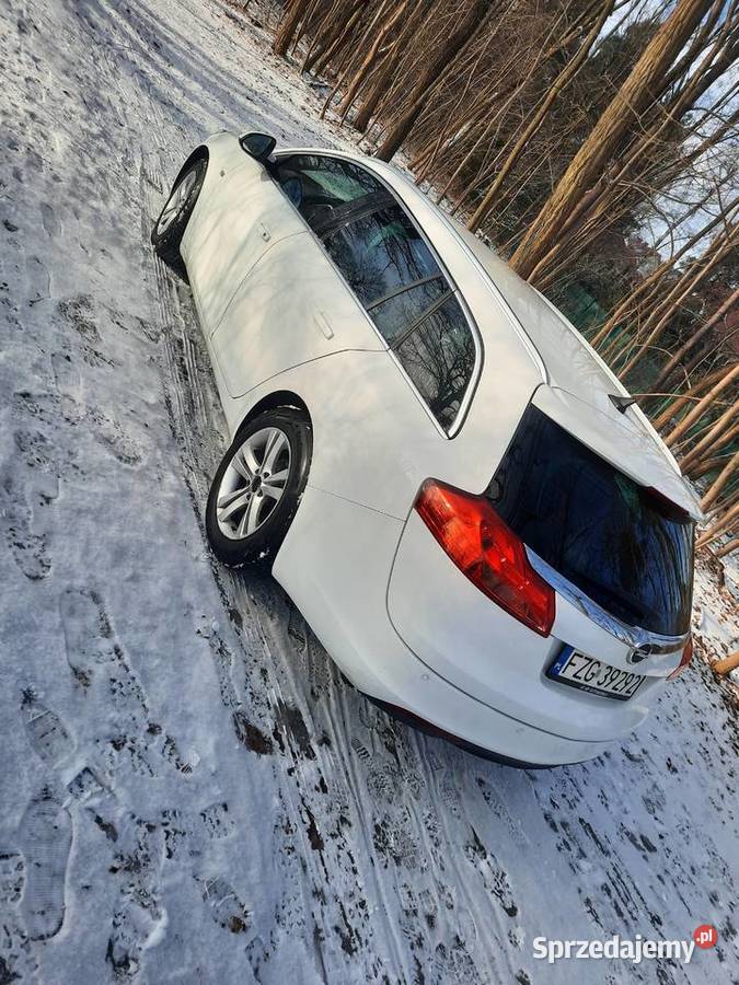 Opel insignia 2012 nieuszkodzony Zielona Góra sprzedam