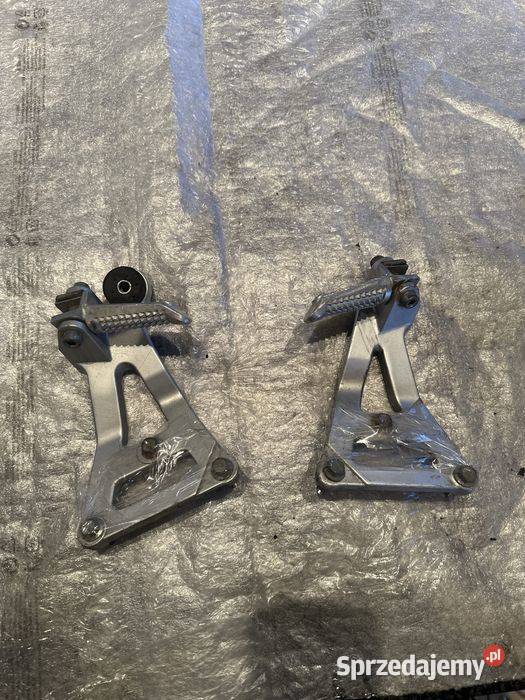 Set prawy lewy SUZUKI GSXR 750 KPL Podnóżek M615 wielkopolskie Poznań
