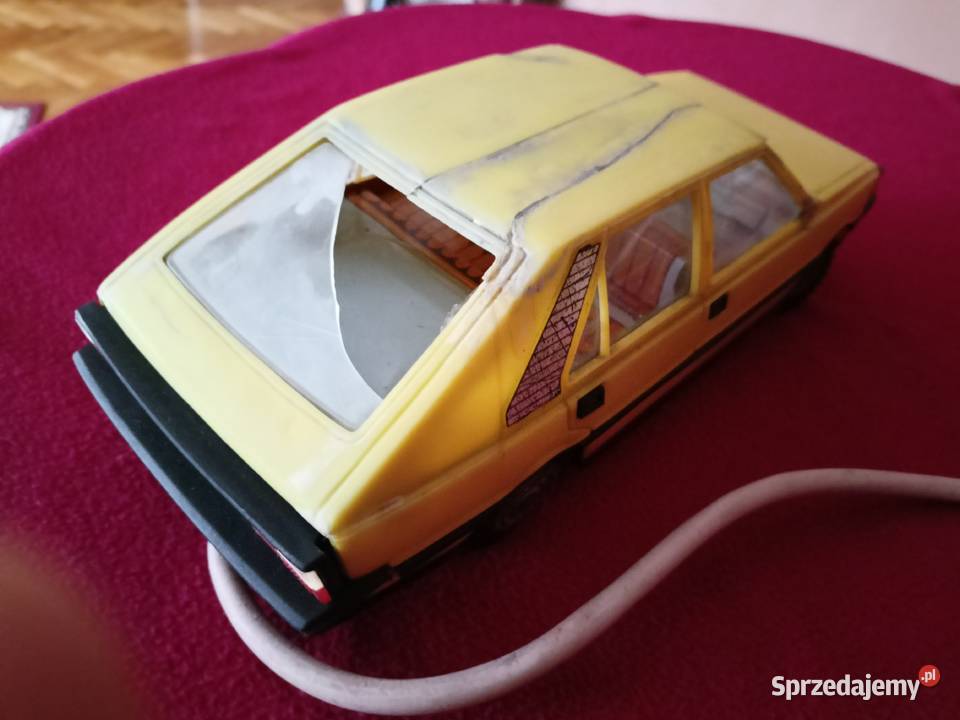 Zabawka PRL Polonez na kabel Dla Dziecka Rzeszów