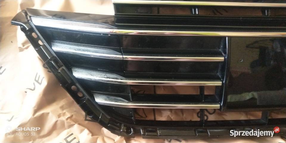 Vw Arteon atrapa zderzaka przedniego Łódź