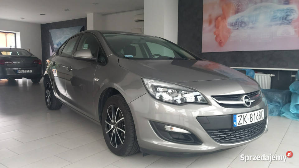 Opel Astra Astra IV 14 140 salon Polska 4/5 Łódź