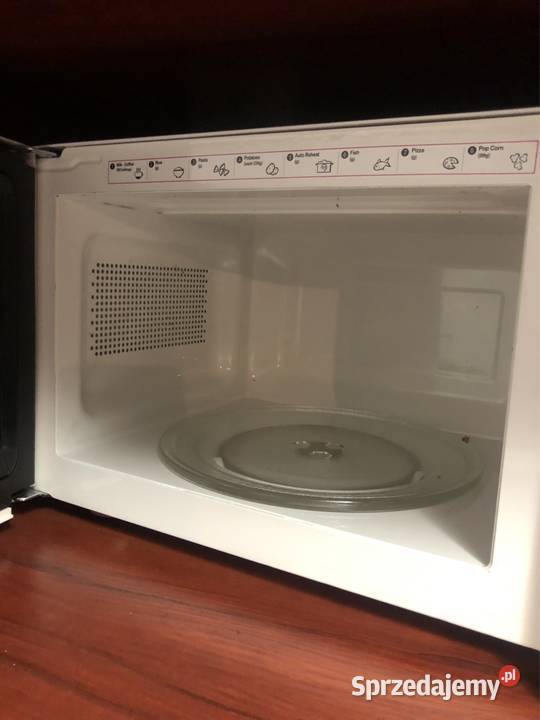 Sprzedam zestaw AGD lodówka Sharp mikrofalówka dolnośląskie sprzedam
