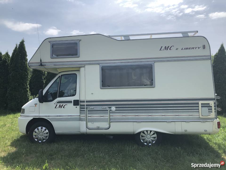 Kamper LMC Alkowa Zadbany Klimatyzacja WAECO Rok produkcji 2000 śląskie Bieruń