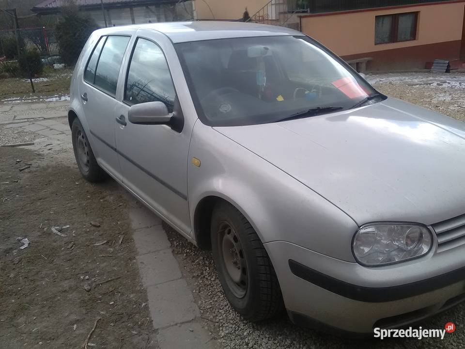 Golf 4 Anglik 1999 bg świętokrzyskie Tomaszów