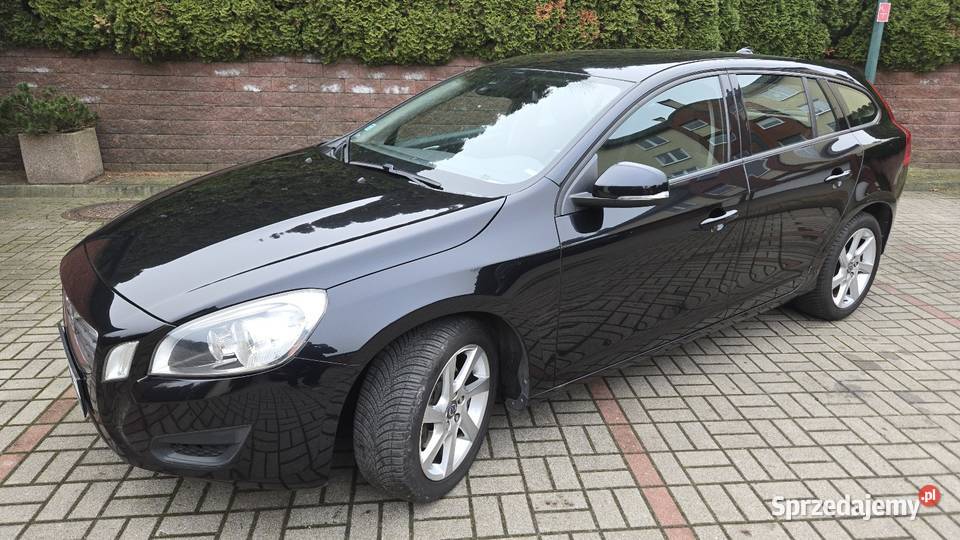 Volvo V60 D3 163 2012 Salon automat bezwypadkowy